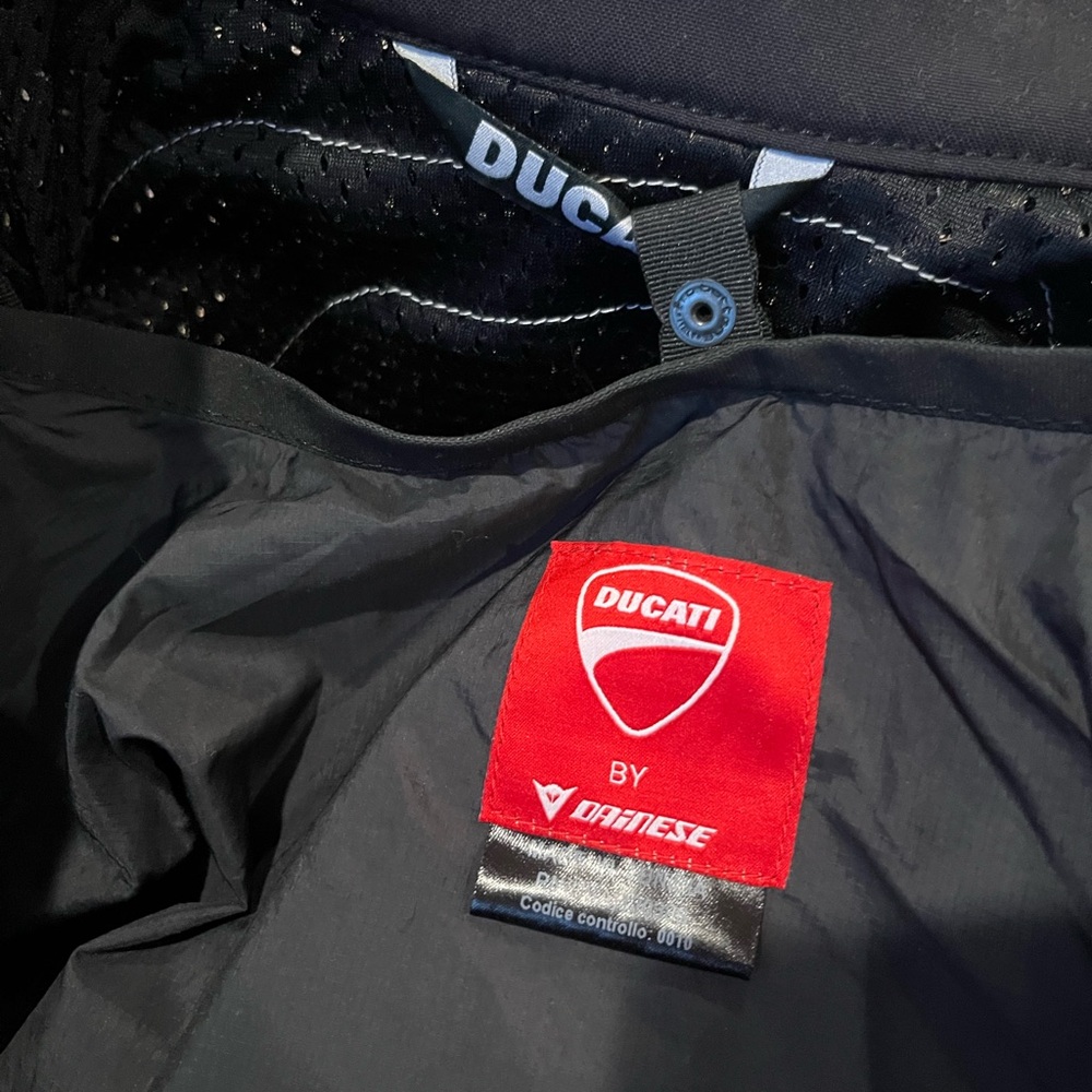 Ducati Black Performance Jacket - image 6